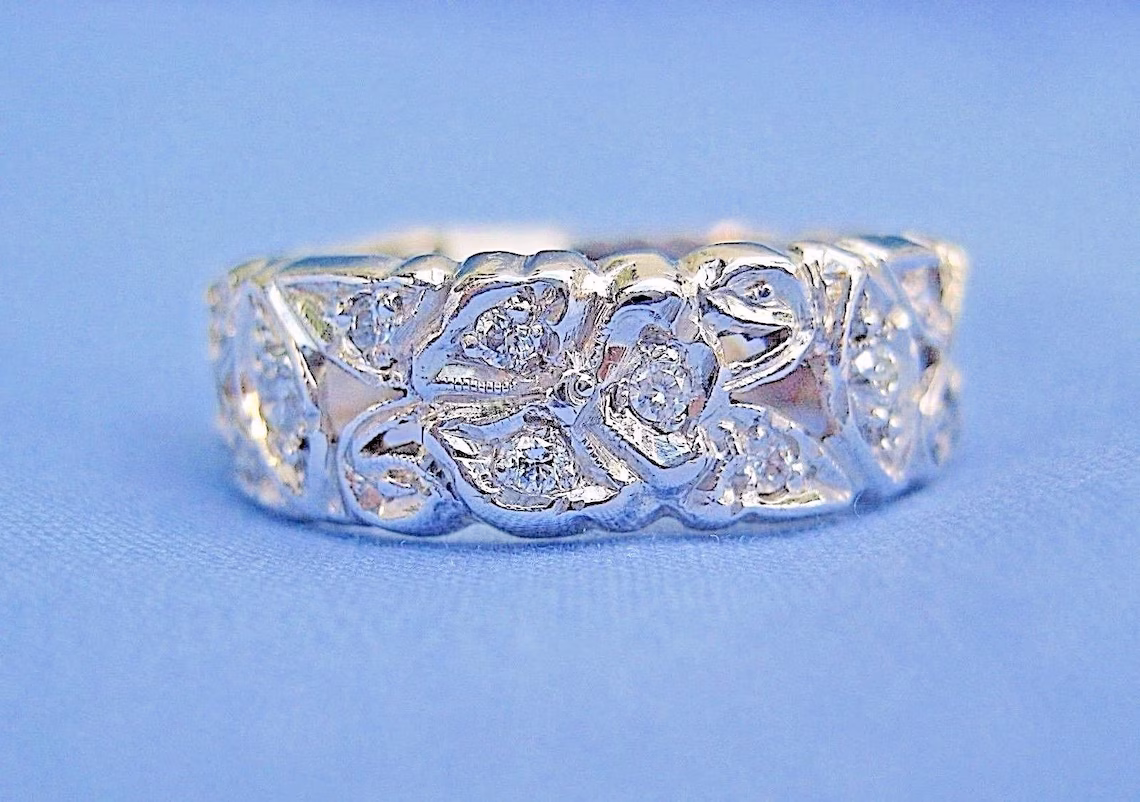 Vintage Eternity Band Diamond Ring Art Deco 1920’S Platinum Filigree Size 8.5